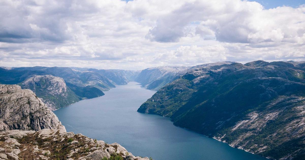 What is Route::get() in Laravel?